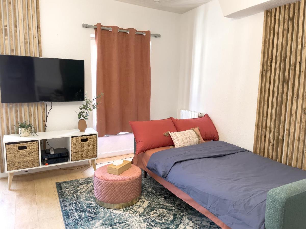 Appartement Lumineux 1 Chambre Hypercentre Place St Jean Valence  Luaran gambar